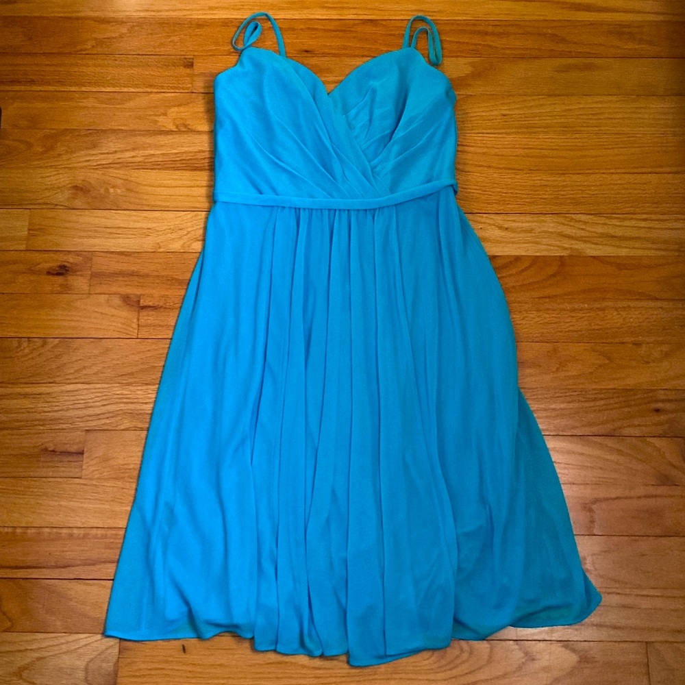 David’s Bridal spaghetti strap blue flowy dress size 2